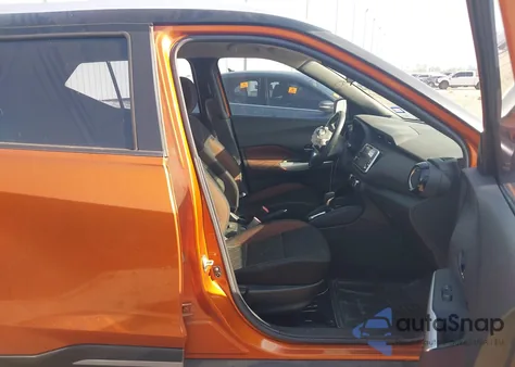 2019 Nissan Kicks Sr из США, поврежденный, VIN 3N1CP5CU7KL510021
